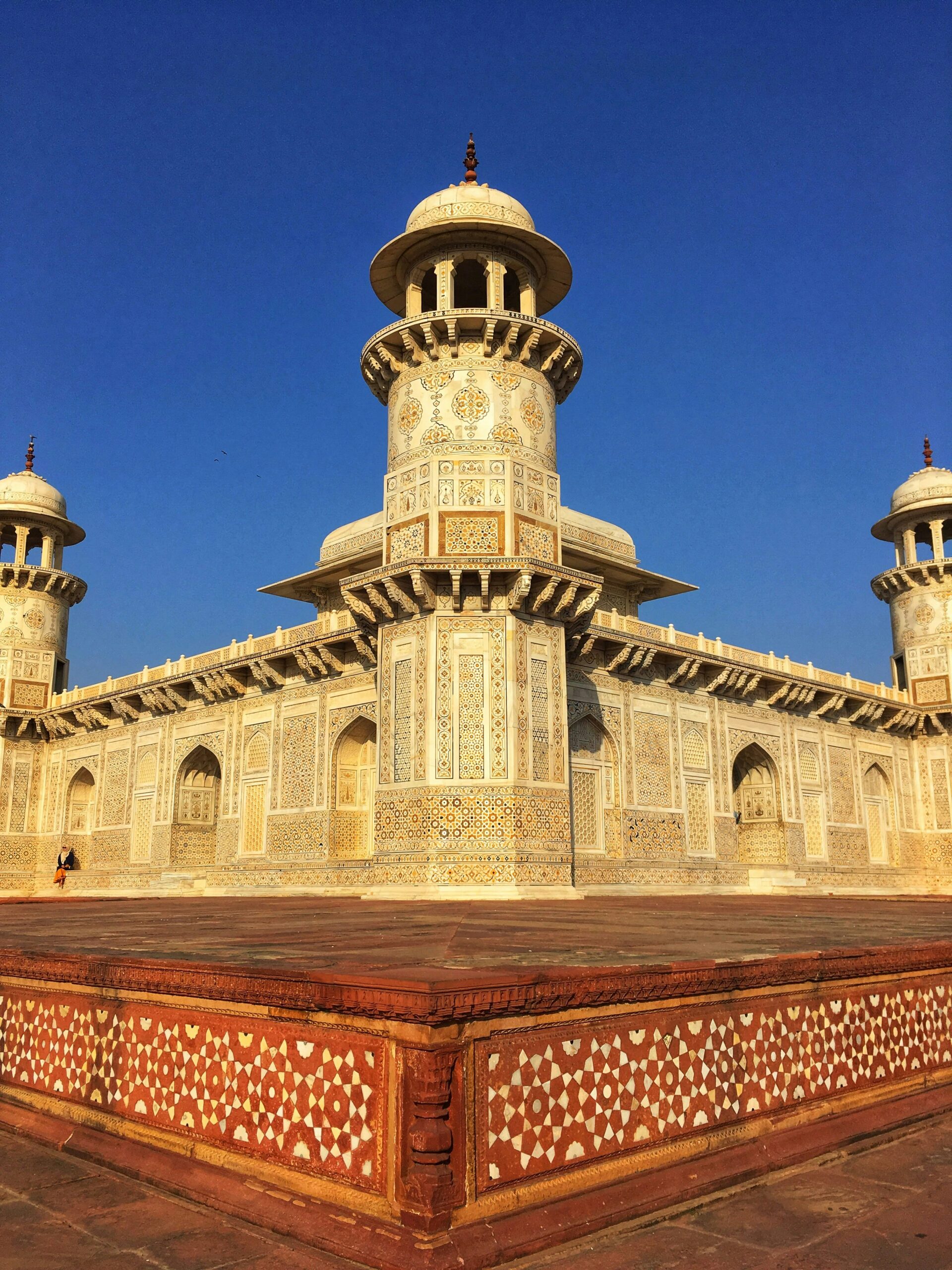 Location 3. Itmad-ud-Daulah (Baby Taj)